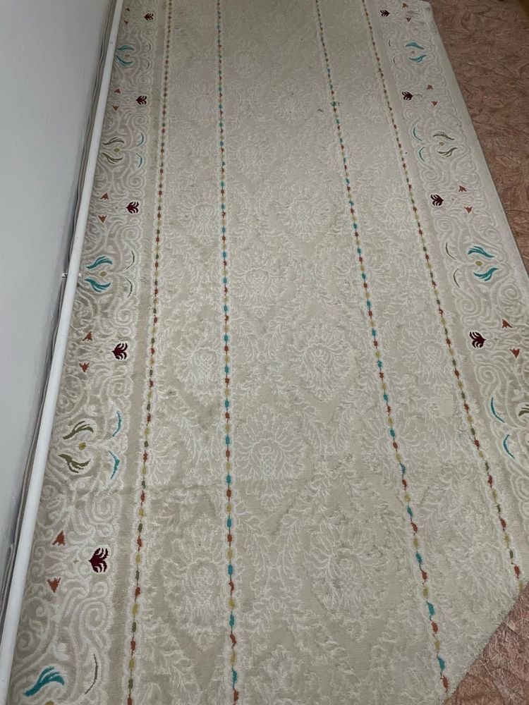 Продам дорожку в прихожую