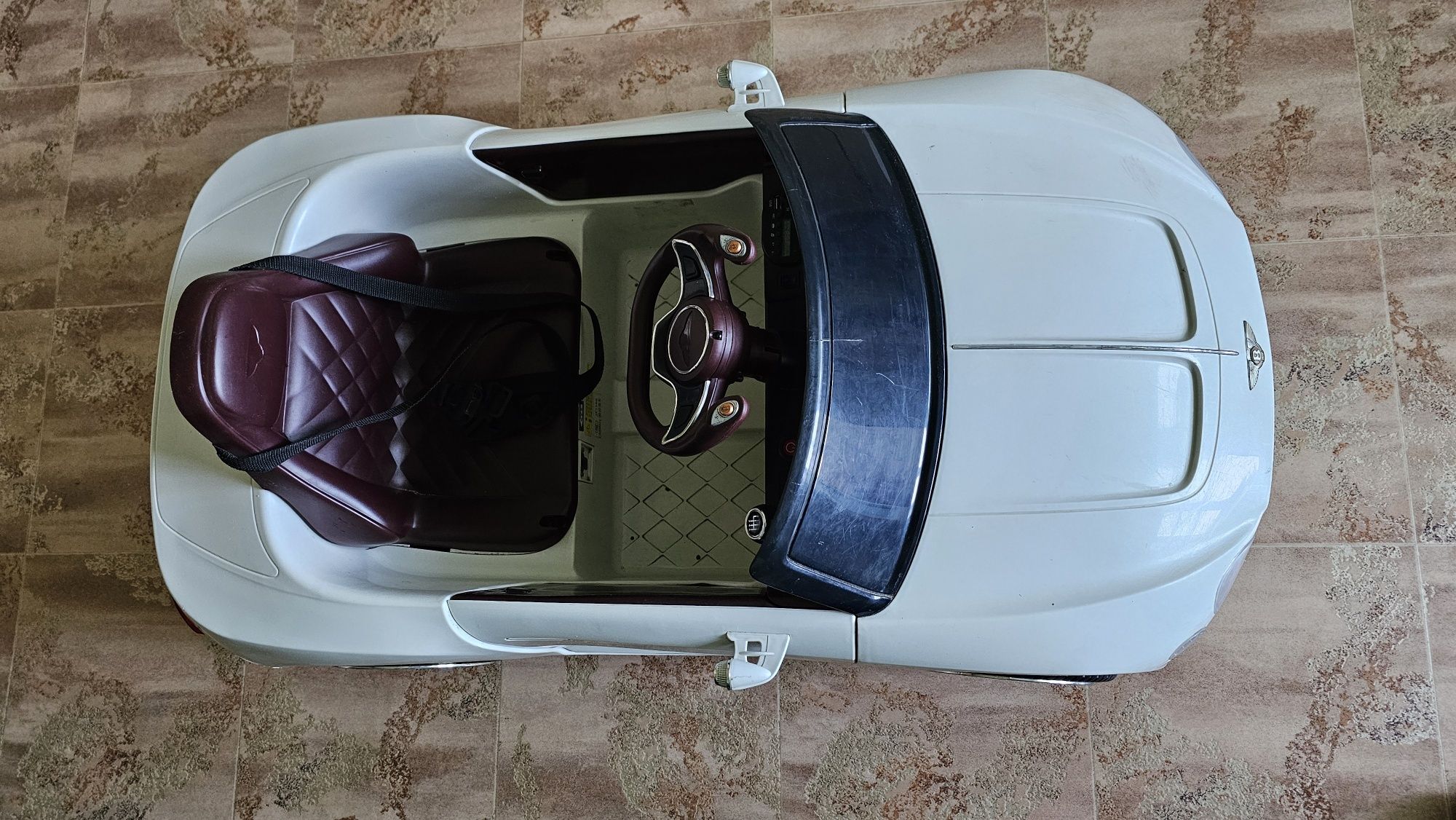 Продам детский электромобиль Bentley