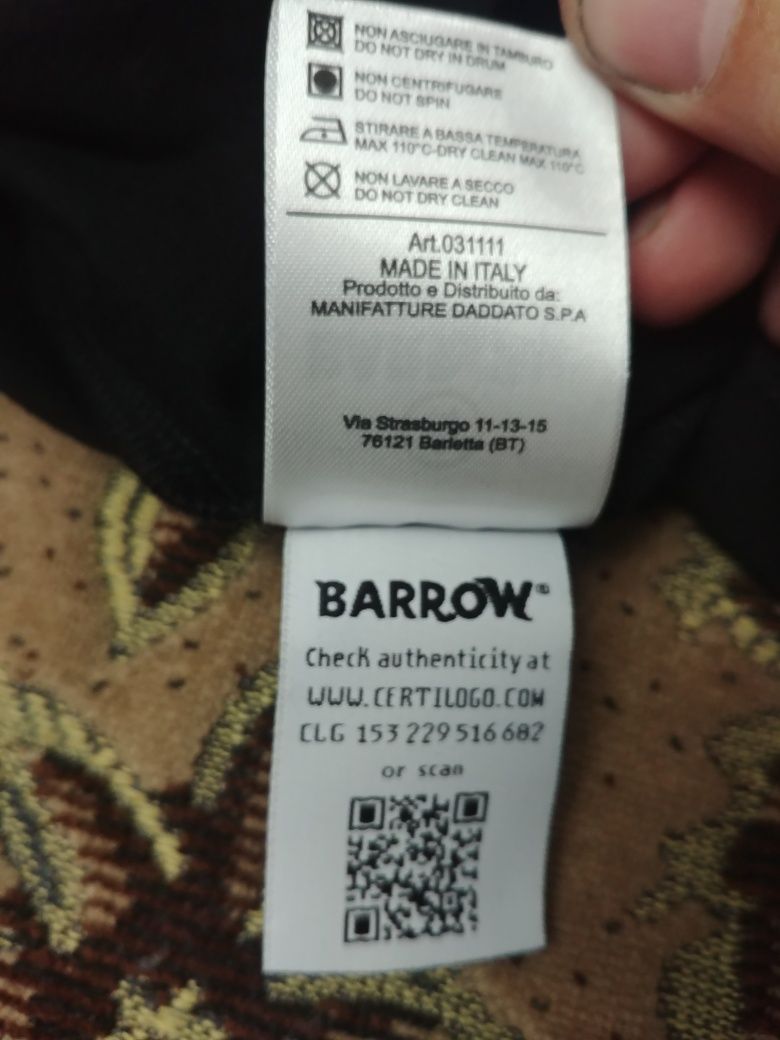 Продаю футболку мужскую