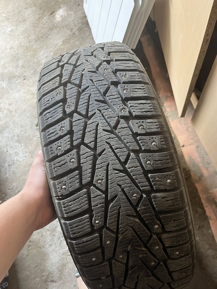 Зимние шипы Nokian