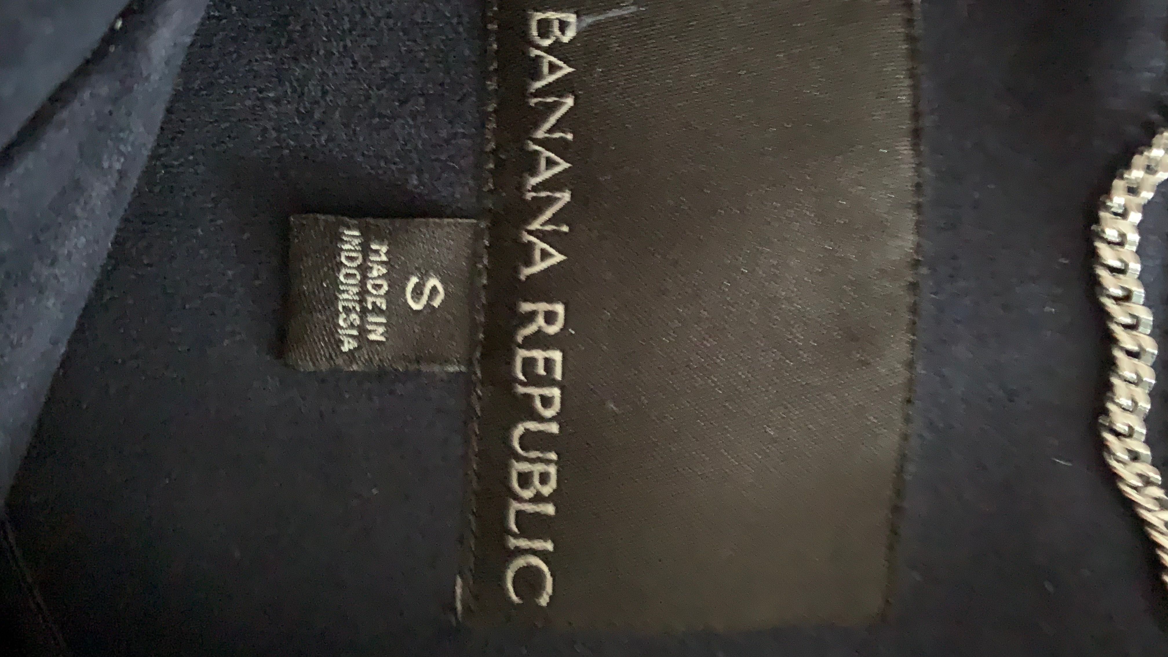 Модная курточка Banana Republic, 44 размер