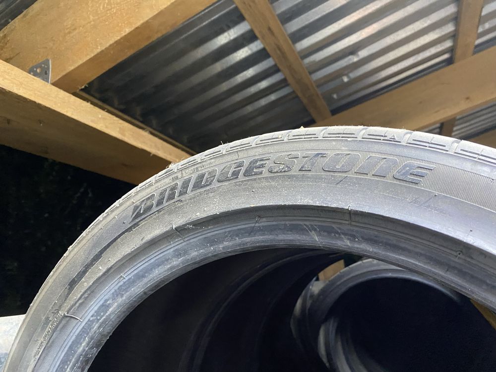 Три штуки летние шины 245/45/19 245/45R19 Bridgestoone.