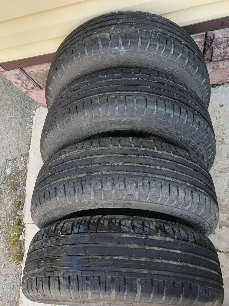 Продам 4 лето на 16  в хорошем состоянии .