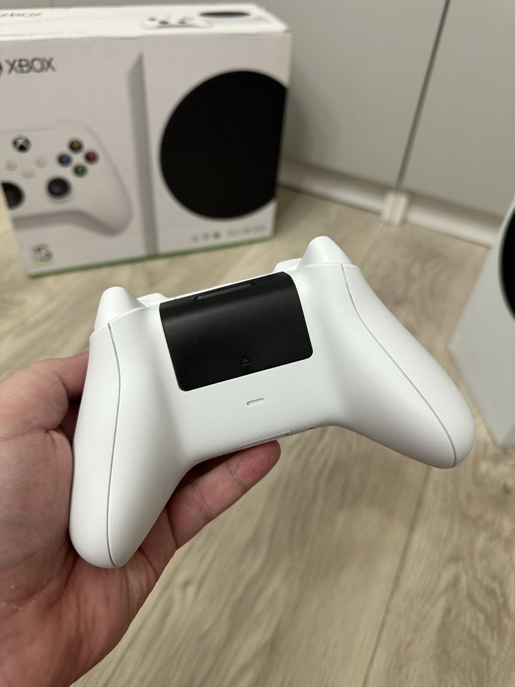 Продам XBOX Series S 512gb | иксбокс