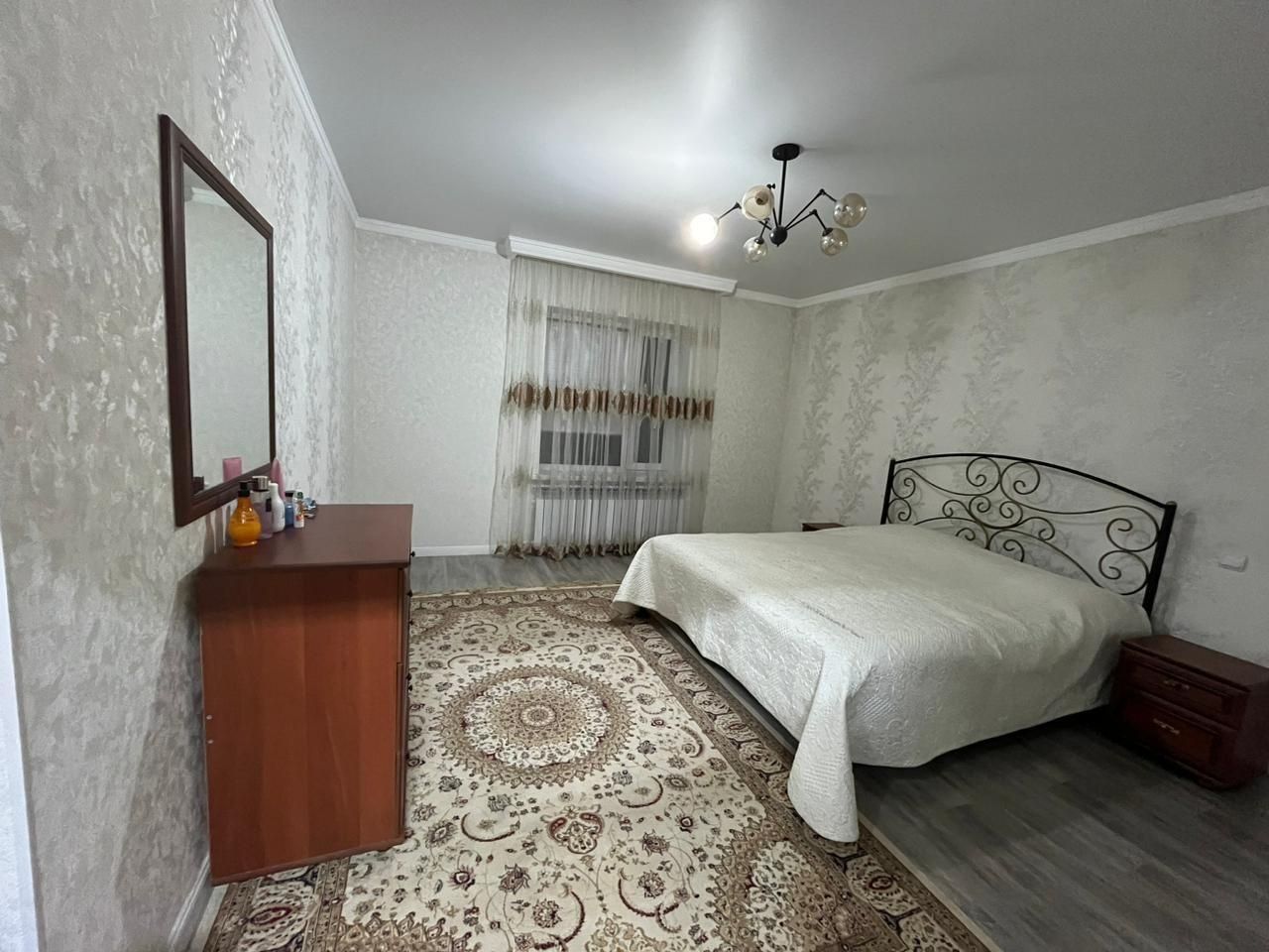 Дом, 5 комнатный