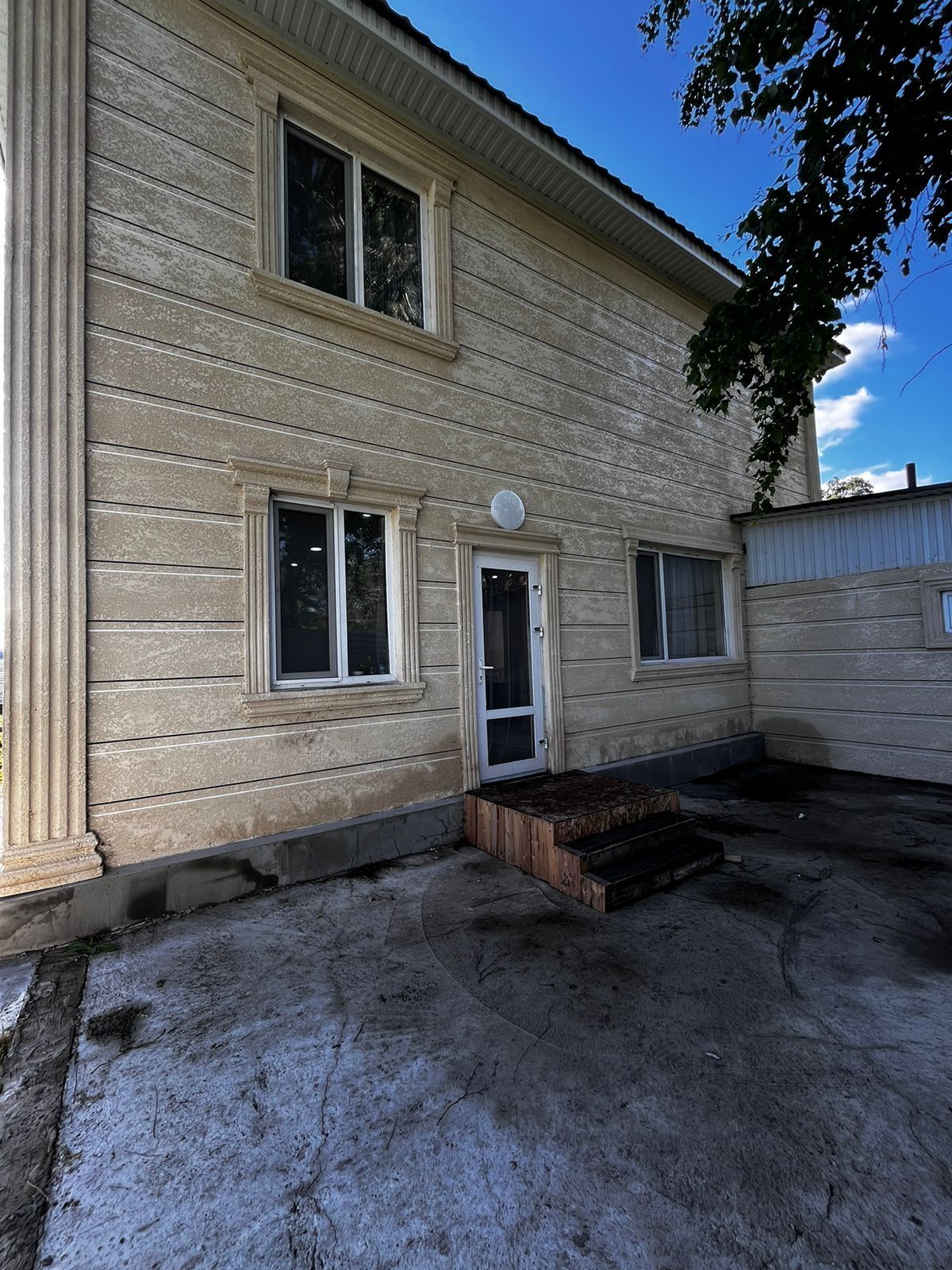 Продам 2х этажный дом в Бишкуле