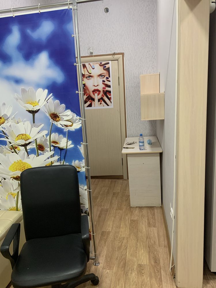 Сдам в аренду парикмахерскую «Ажар» в районе  Манакбая