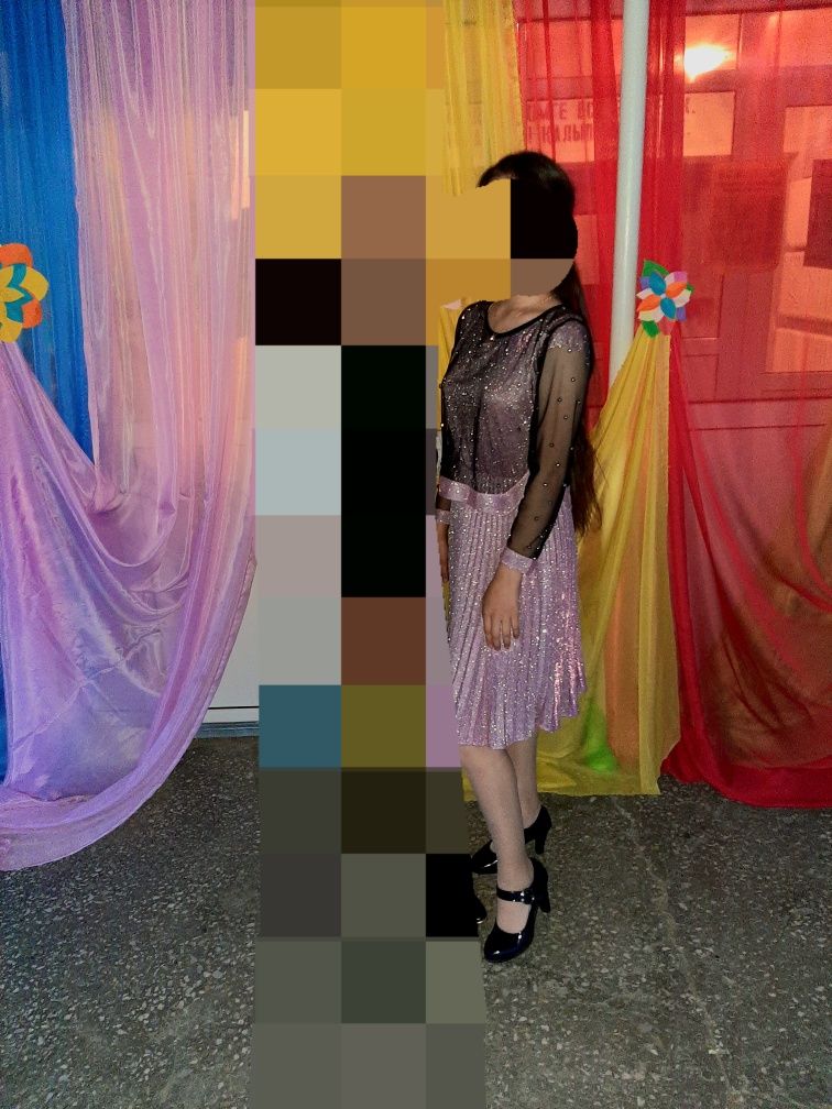 Платье блестящее