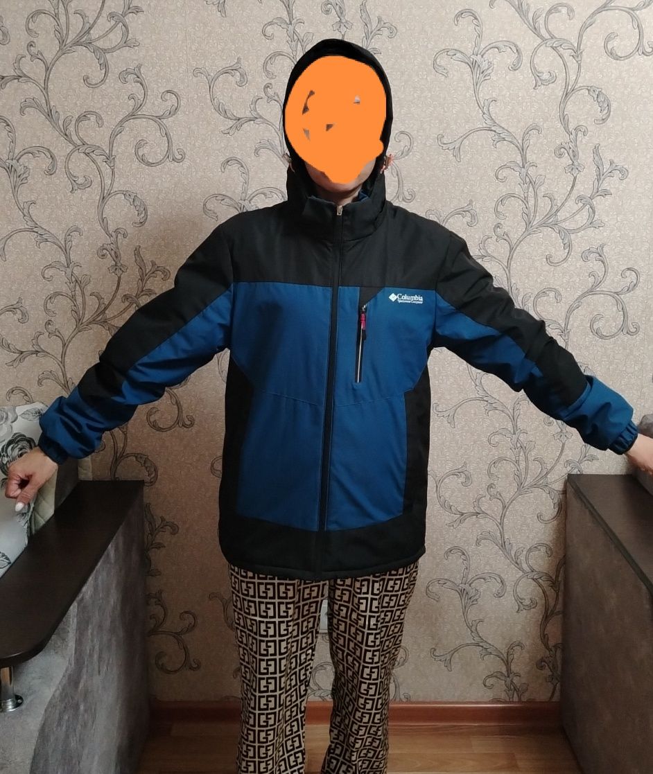 Продам куртку на подростка