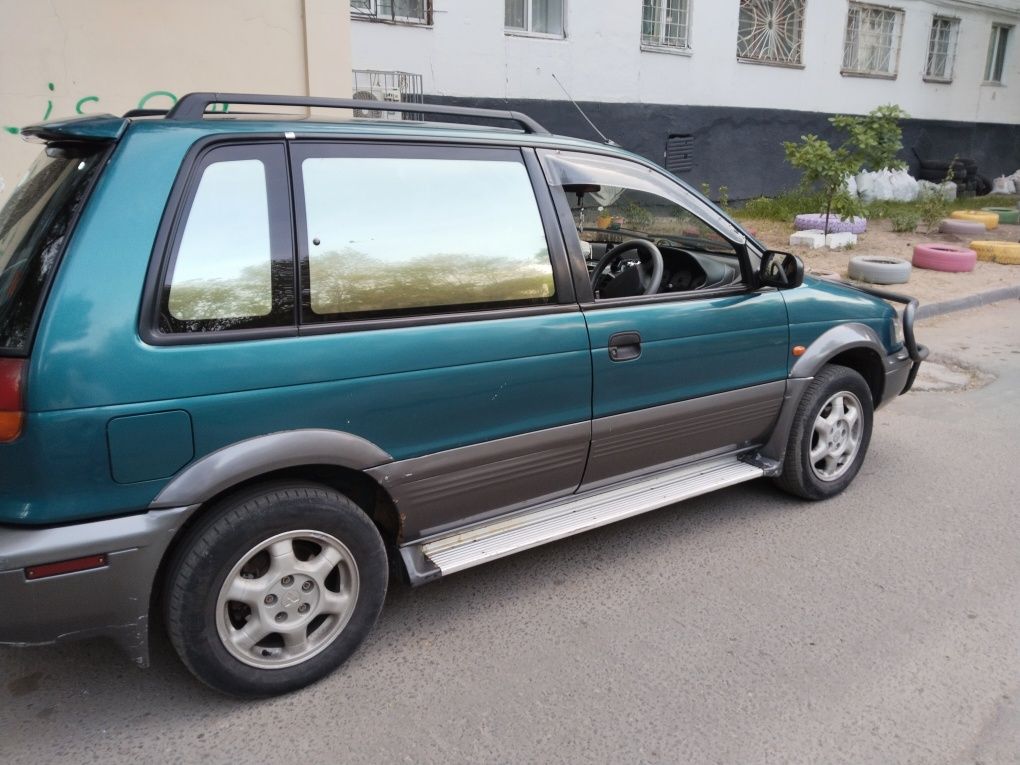 Продам Mitsubishi RVR