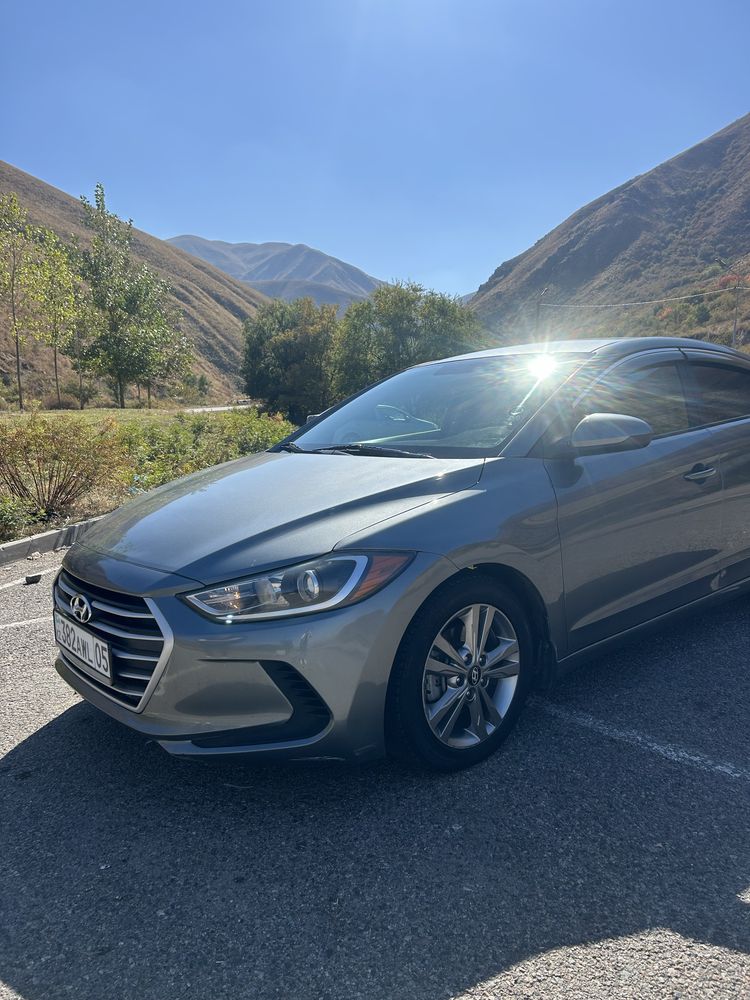 Huyndai Elantra 2017