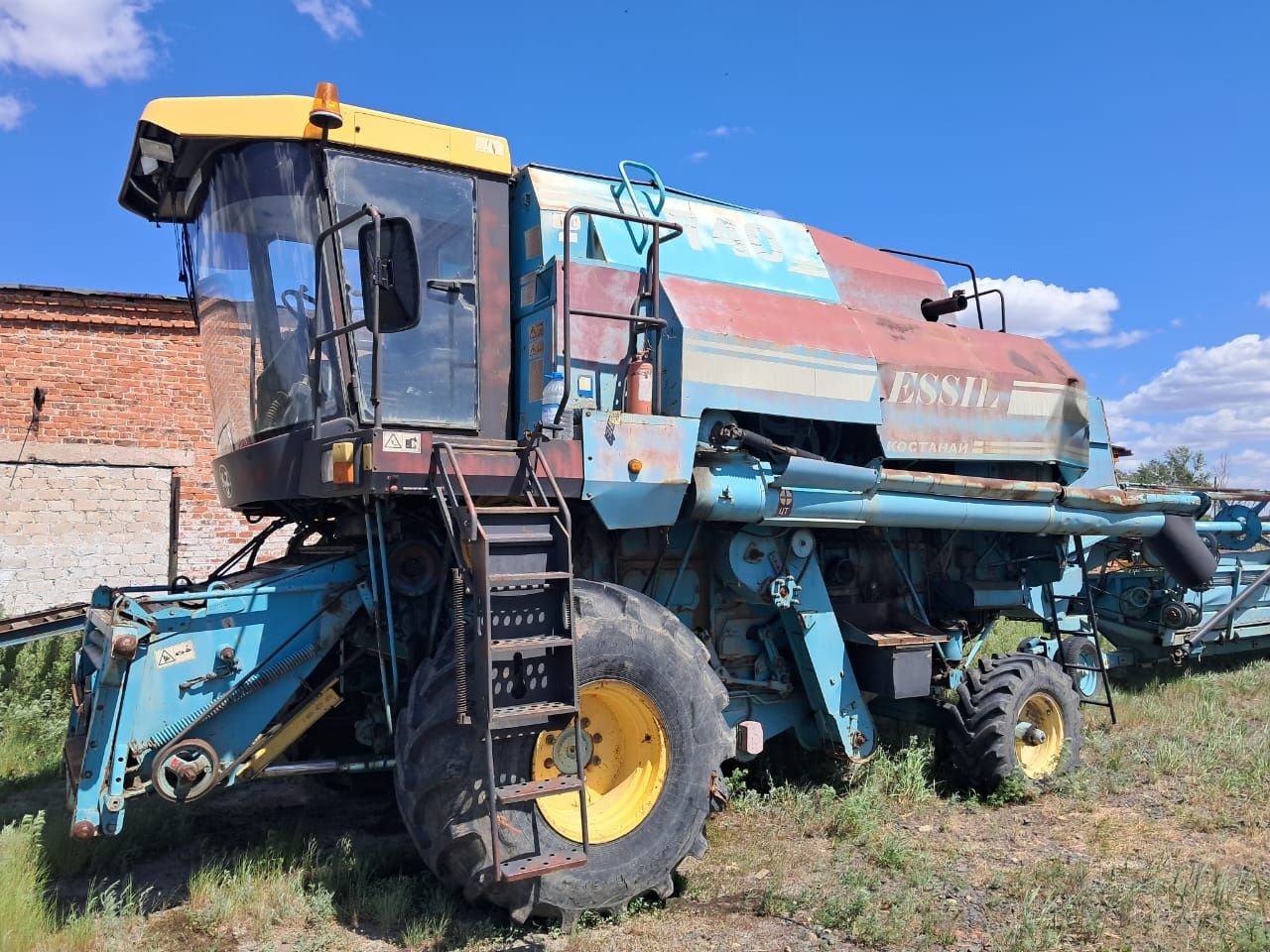 Продам Essil 740.., 2013 г.  3 единиц.