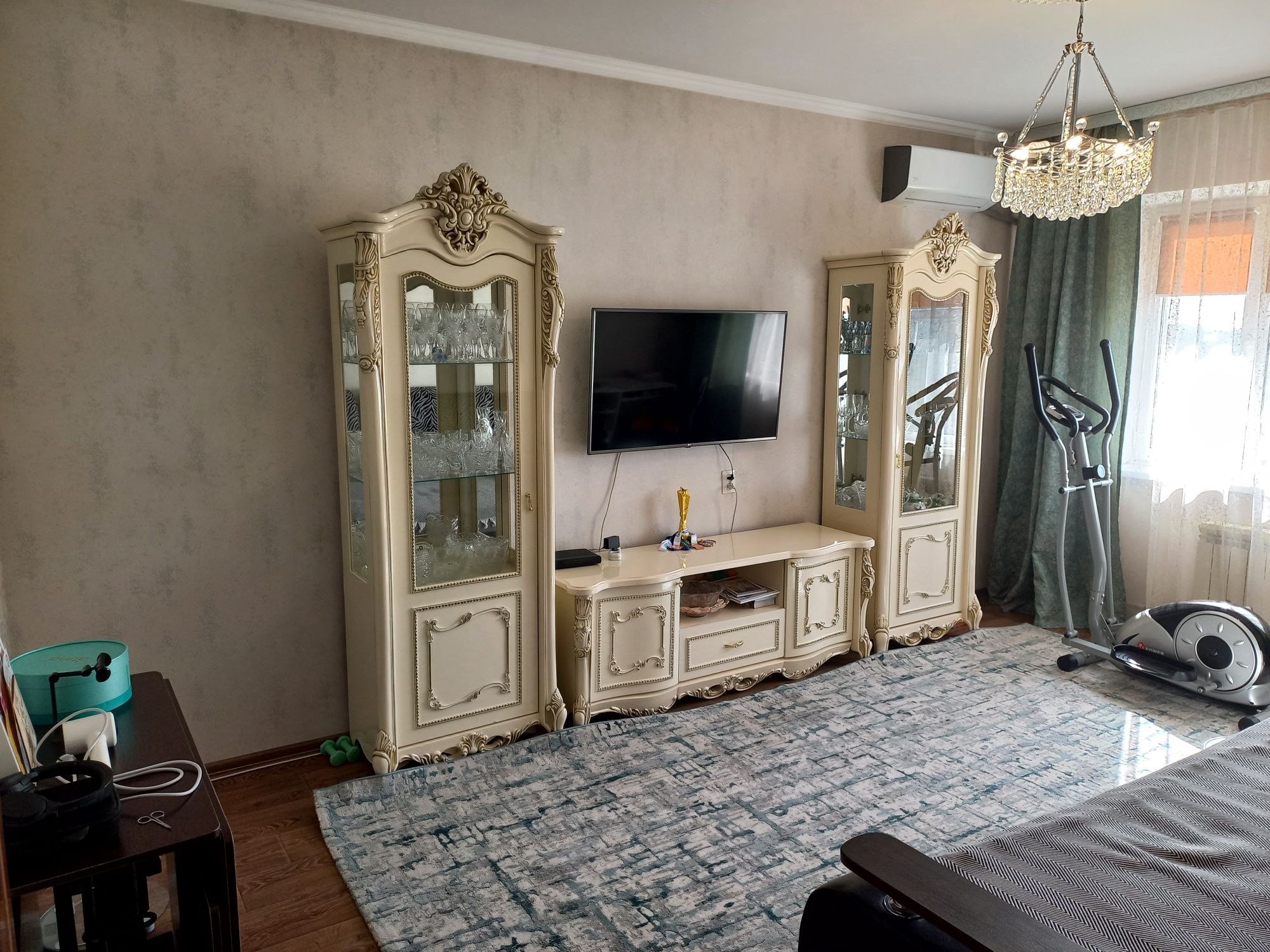 продам отличную квартиру в Алматы , мкр.Жетысу-2 , НЕзалоговая  , ТОРГ