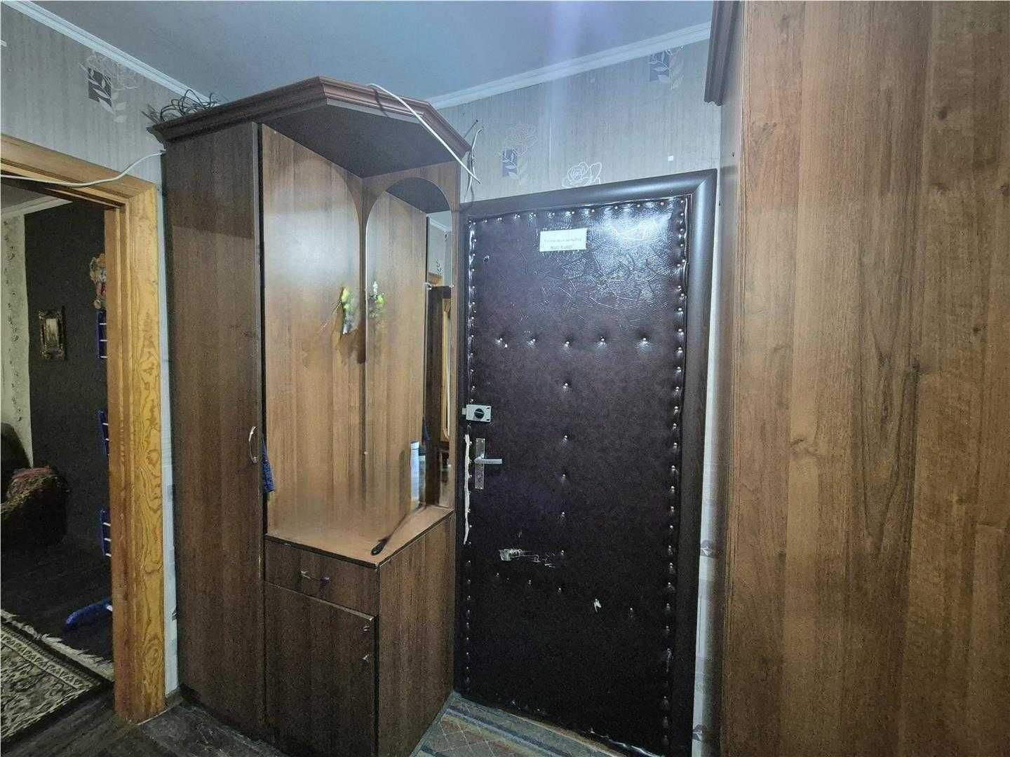 Продам 2 комн квартиру улучшенной планировки на 3а мкр.