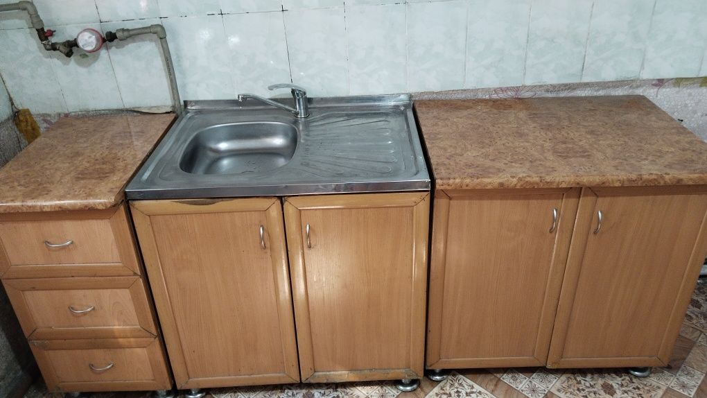 Кухонный гарнитур