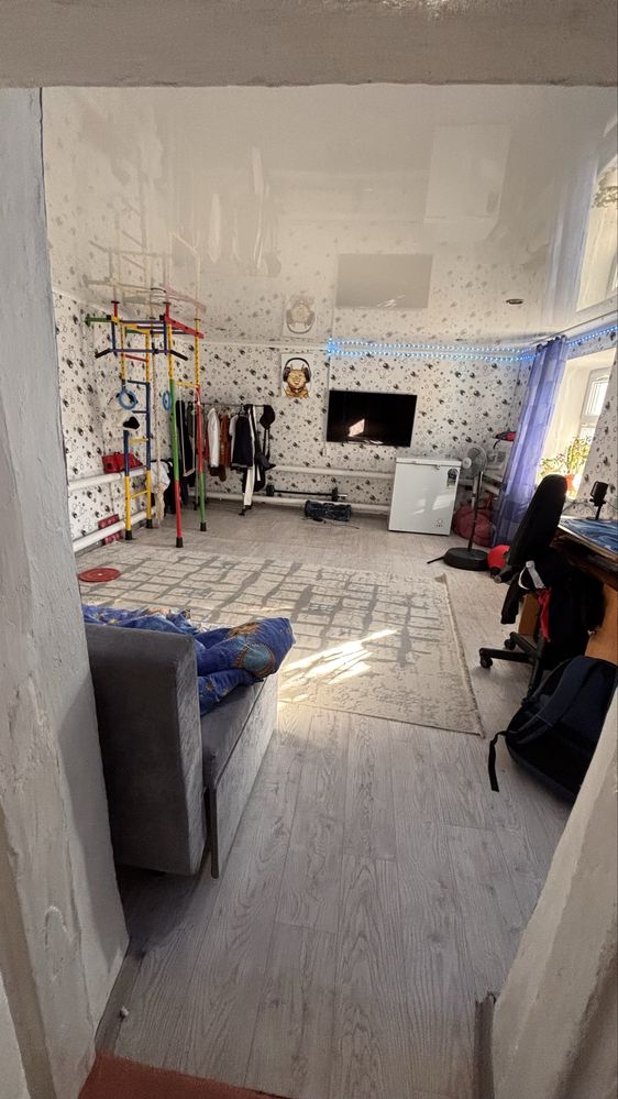 Продаеться дом  ,12 соток ,в Круглоозерное