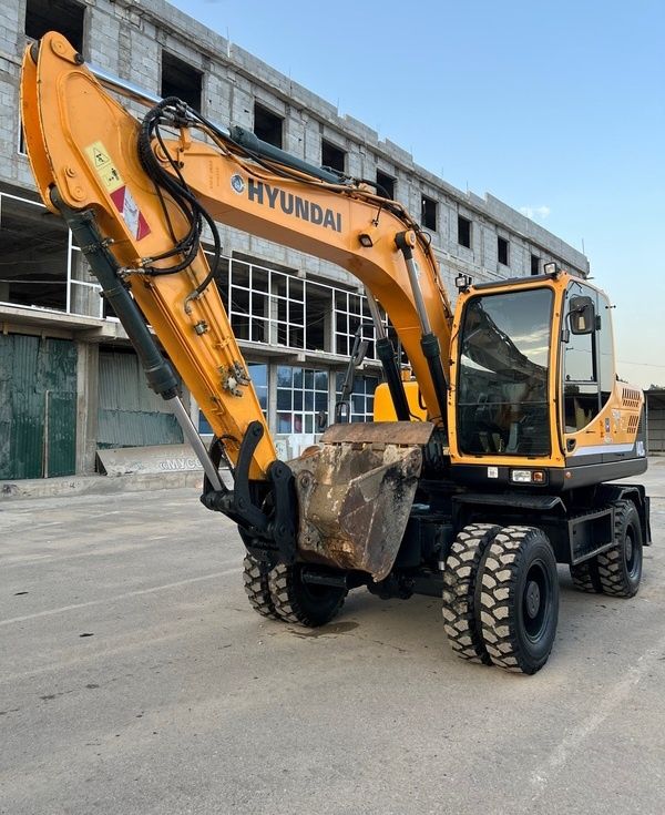 Услуги экскаватора Hyundai 140w +145w