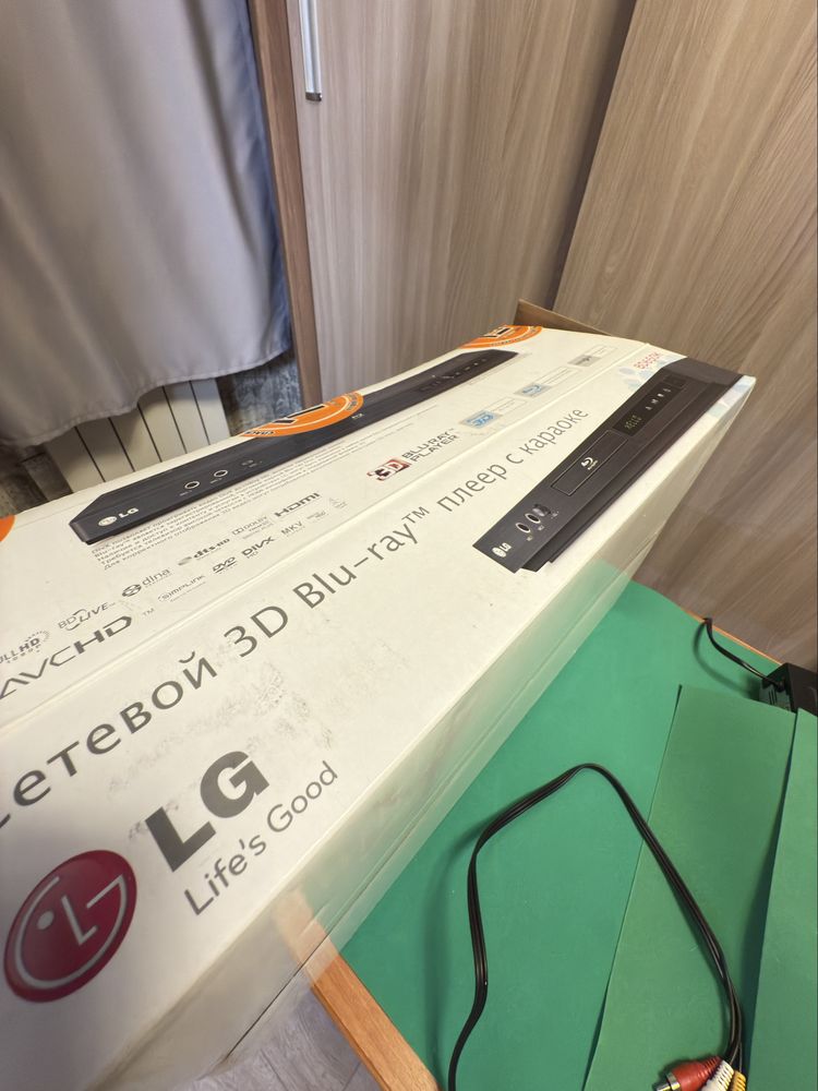 DVD Player  Blu-ray Disc TM