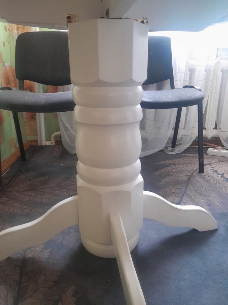 продам стол на кухню