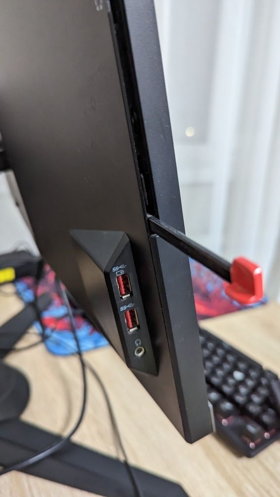 24.5" Монитор Lenovo+HyperX клавиатура
