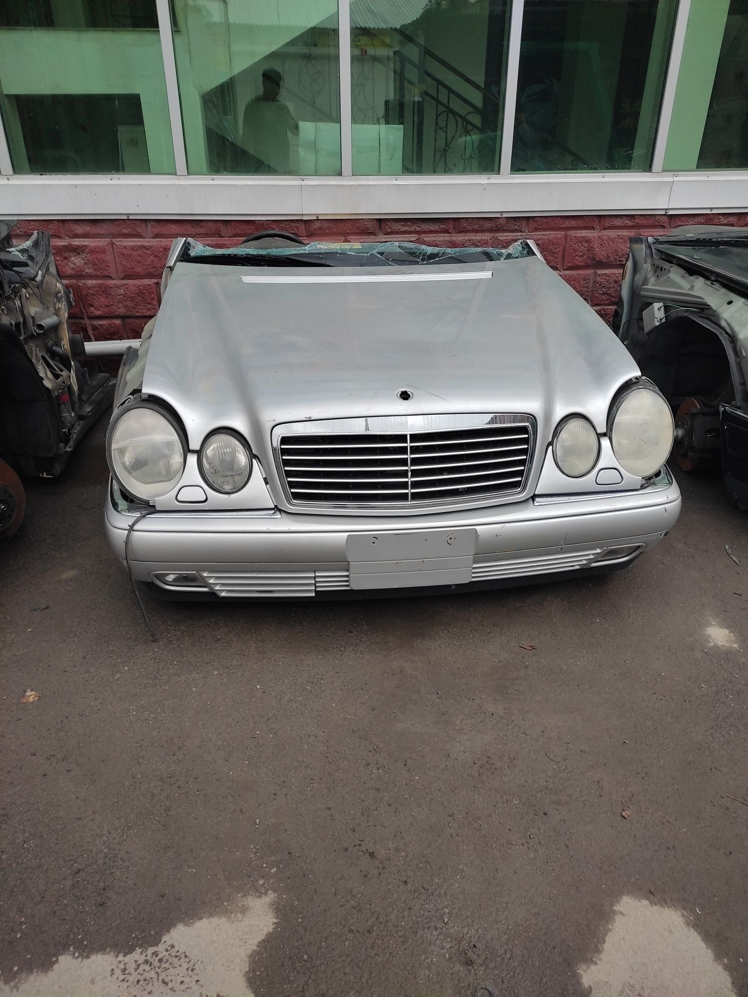W210 лупарик Япония распил Мерседес авторазбор контрактный двигатель