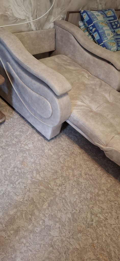 Продам кресло раскладной новое