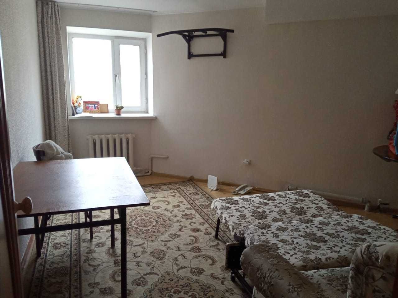 Продается 2-х квартира (Зал студия + спальня) за 15.5 млн тг.(торг).