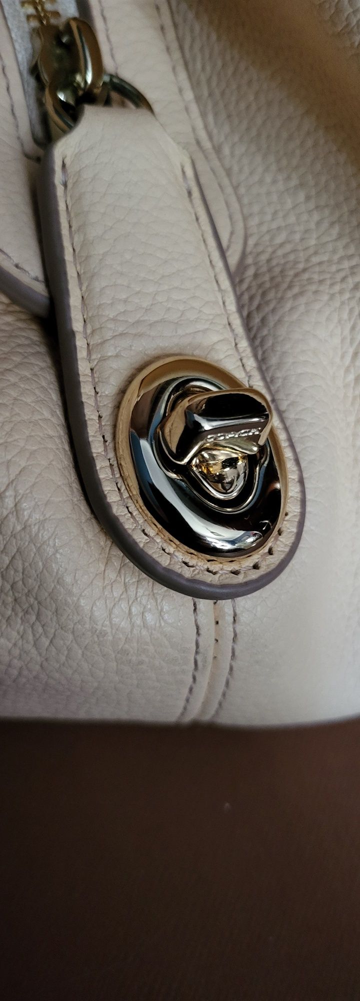 Сумка натуральная кожа COACH NEW YORK нежно-светло-персиков. цвет 30×4