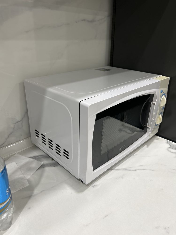 Продам микровалновку