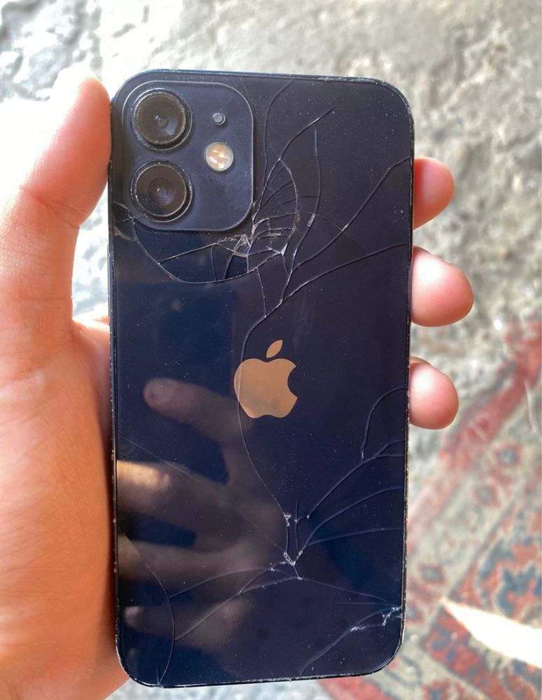 iPhone 12 mini