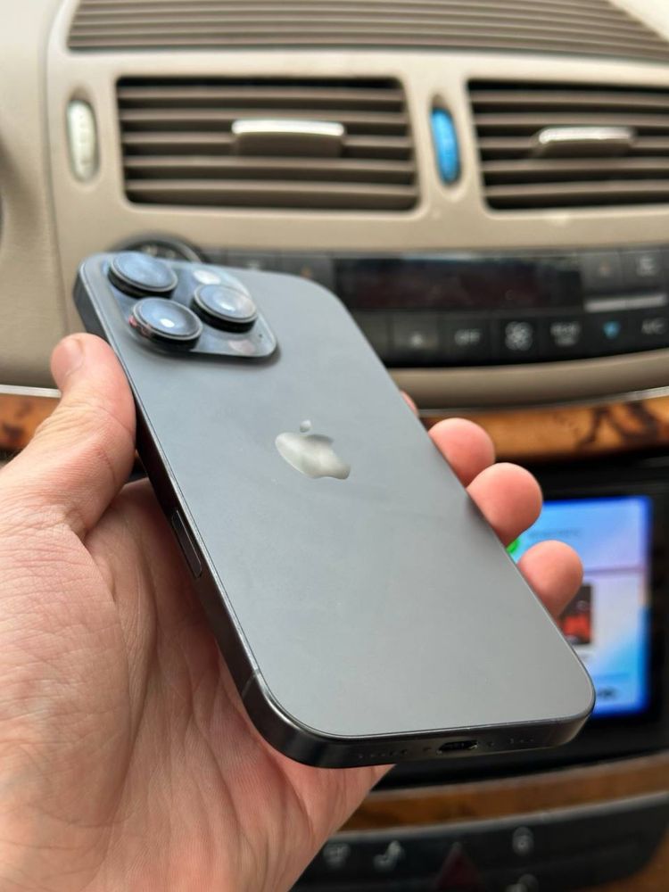iPhone 16 pro 256GB