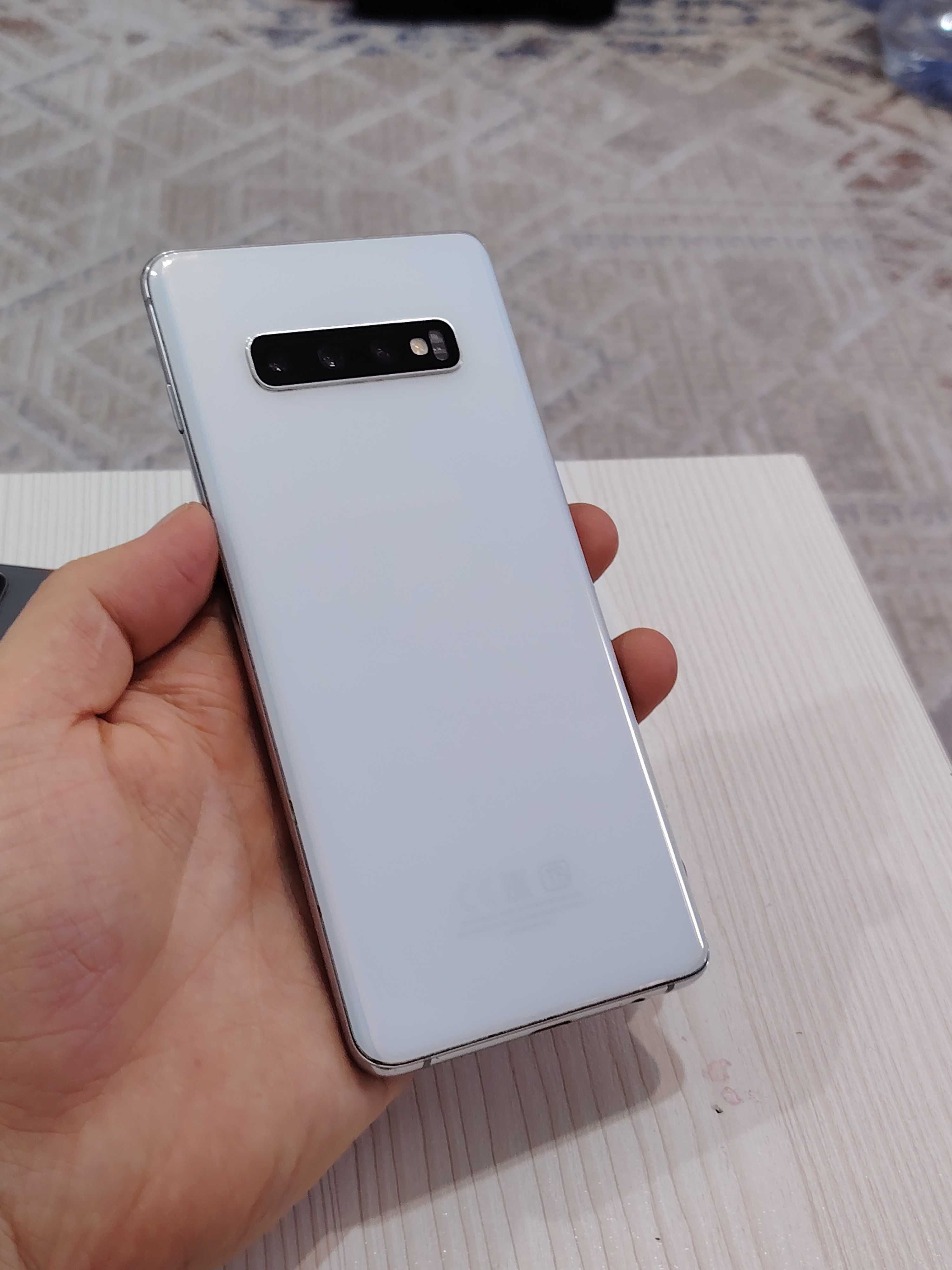 Samsung S10 Plus S20 Plus 11 android
