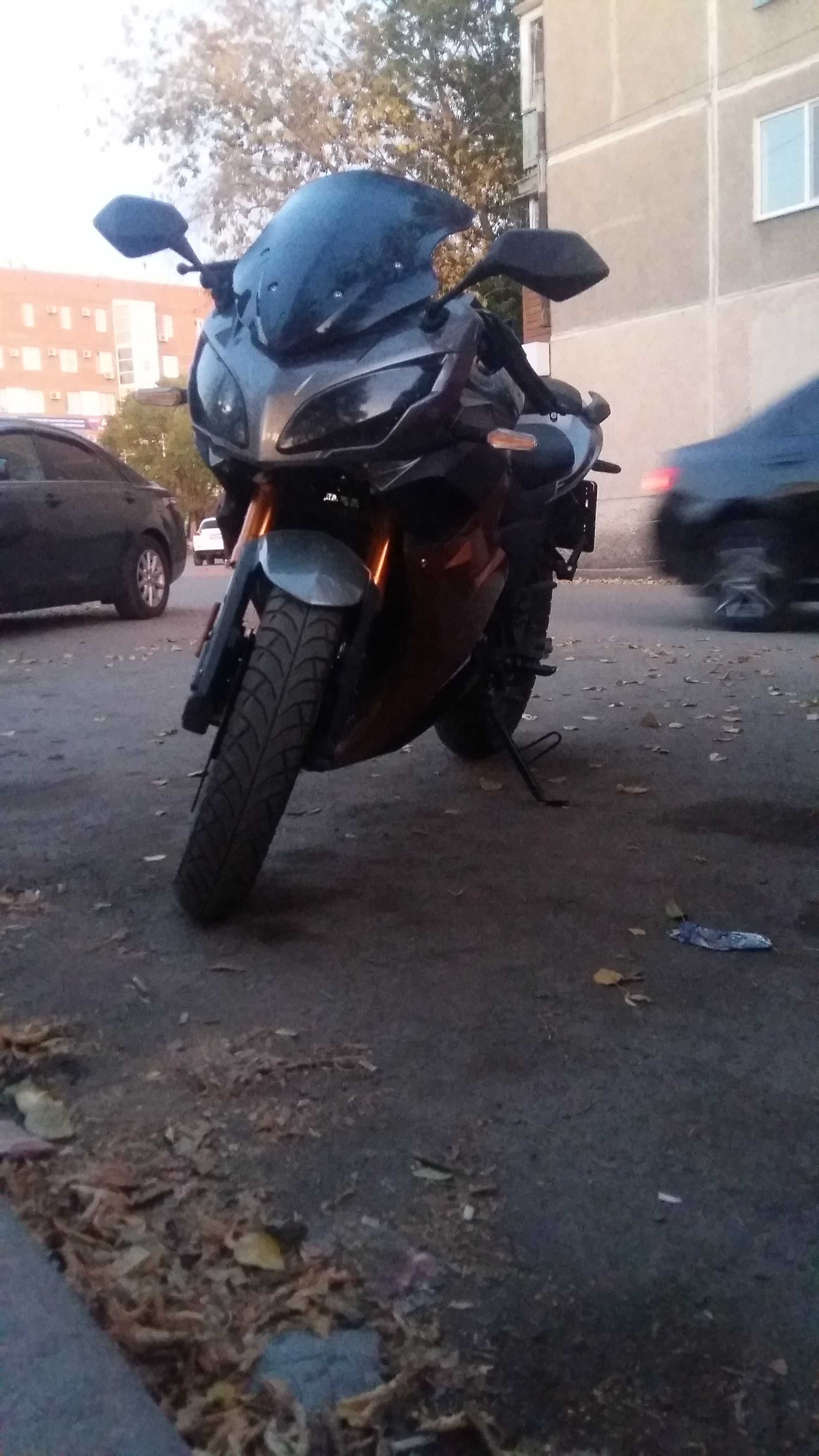 Мотоцикл Racer Phantom Rc250nc-x1