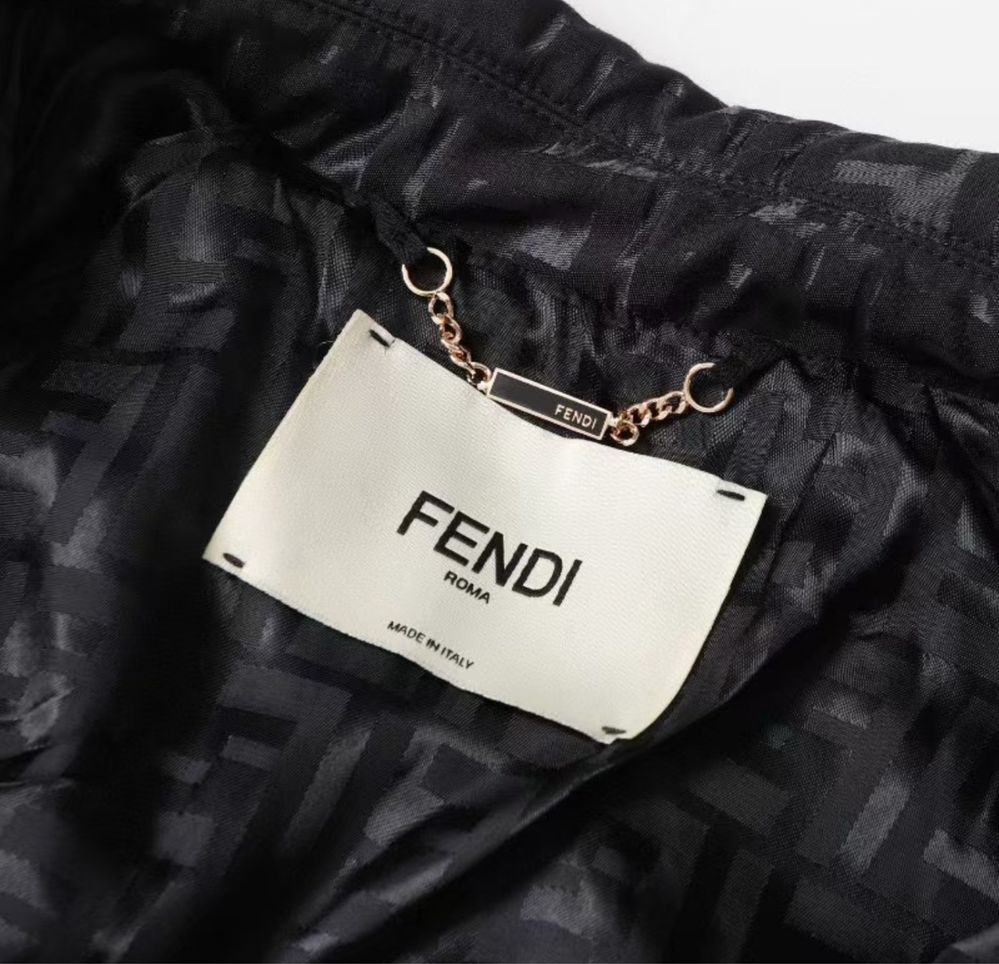 Курточка Fendi осень-весна