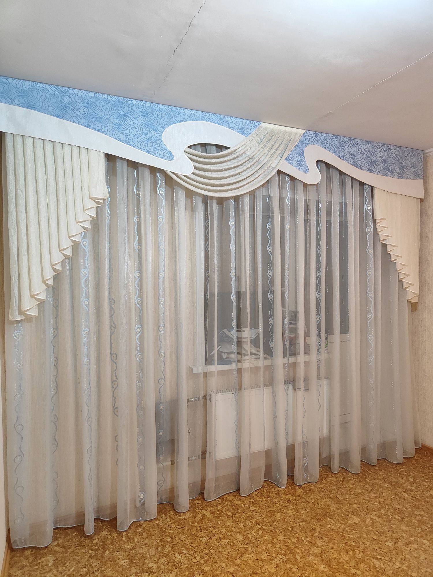 Продам тюль с ламбрекеном