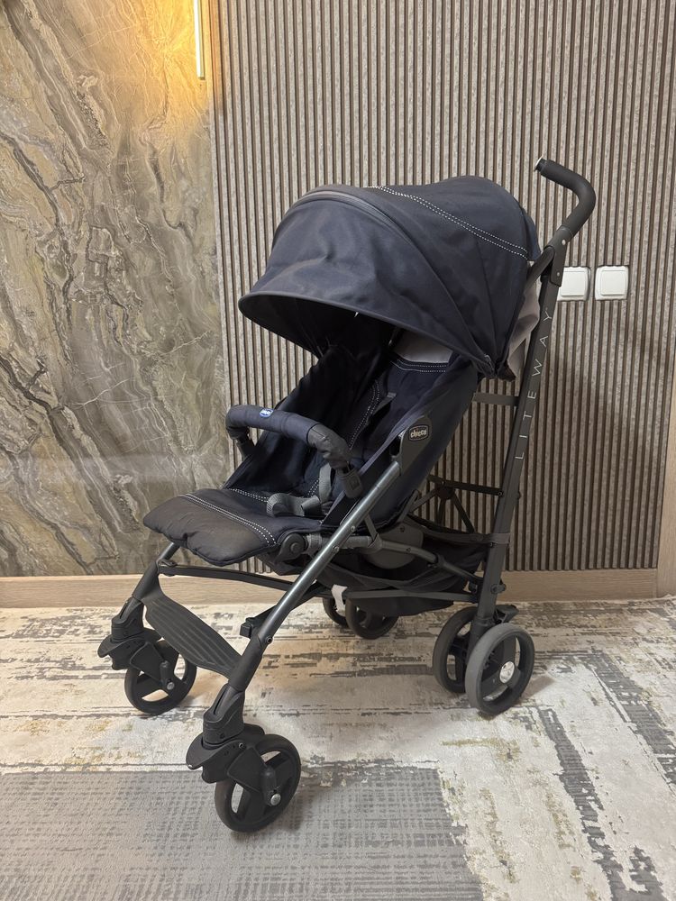 Коляска Chicco Lite Way