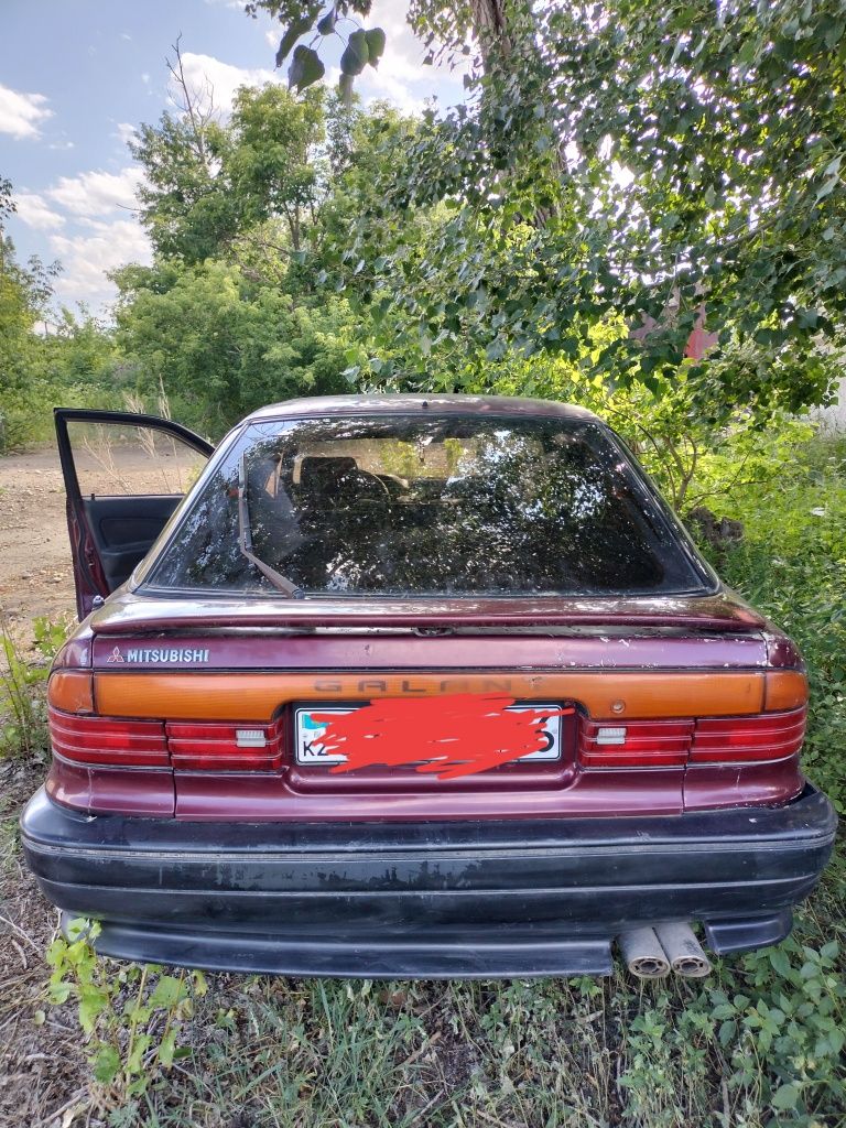 Продам машину  Mitsubishi Galant