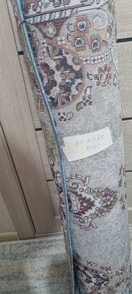 Продам дорожки (ковры)