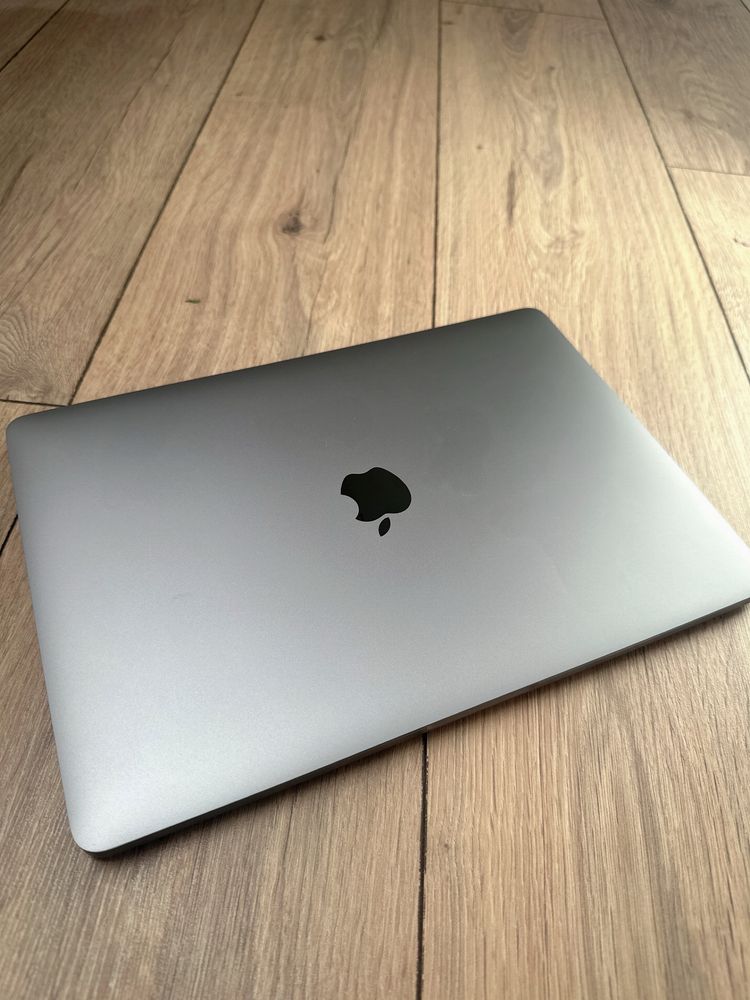 Macbook Pro 13 M1