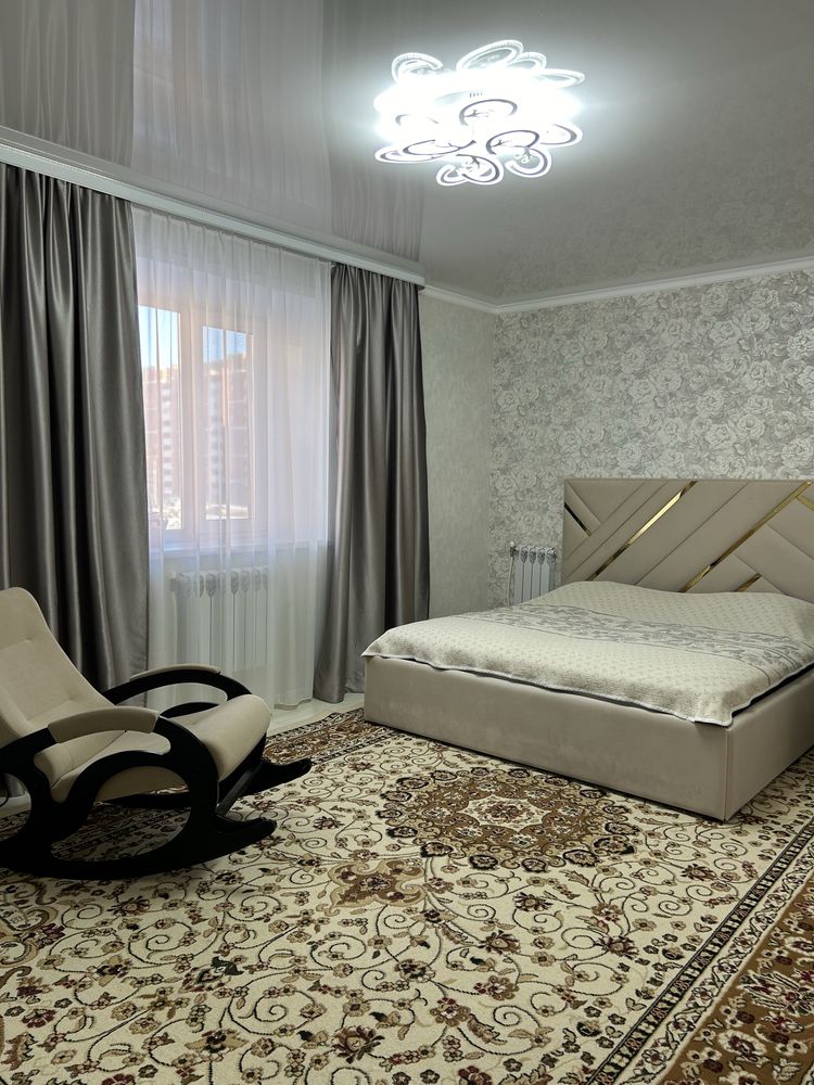 Продам 3 х комнатную квартиру 86м2 в мкр Аэропорт