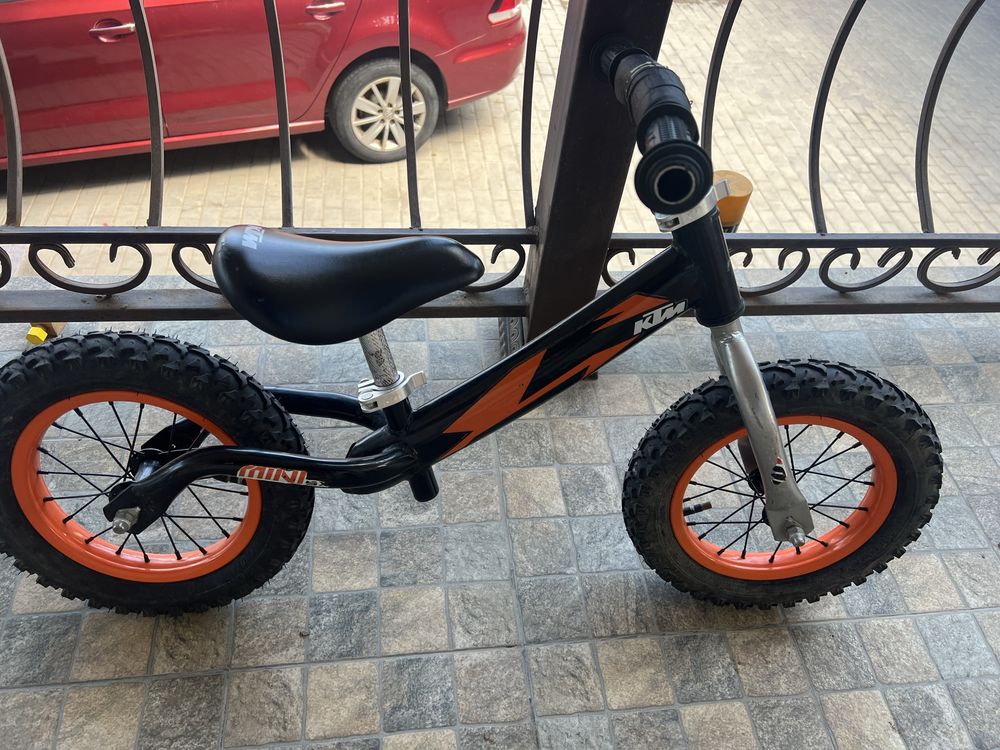 Беговел КТМ 12"
