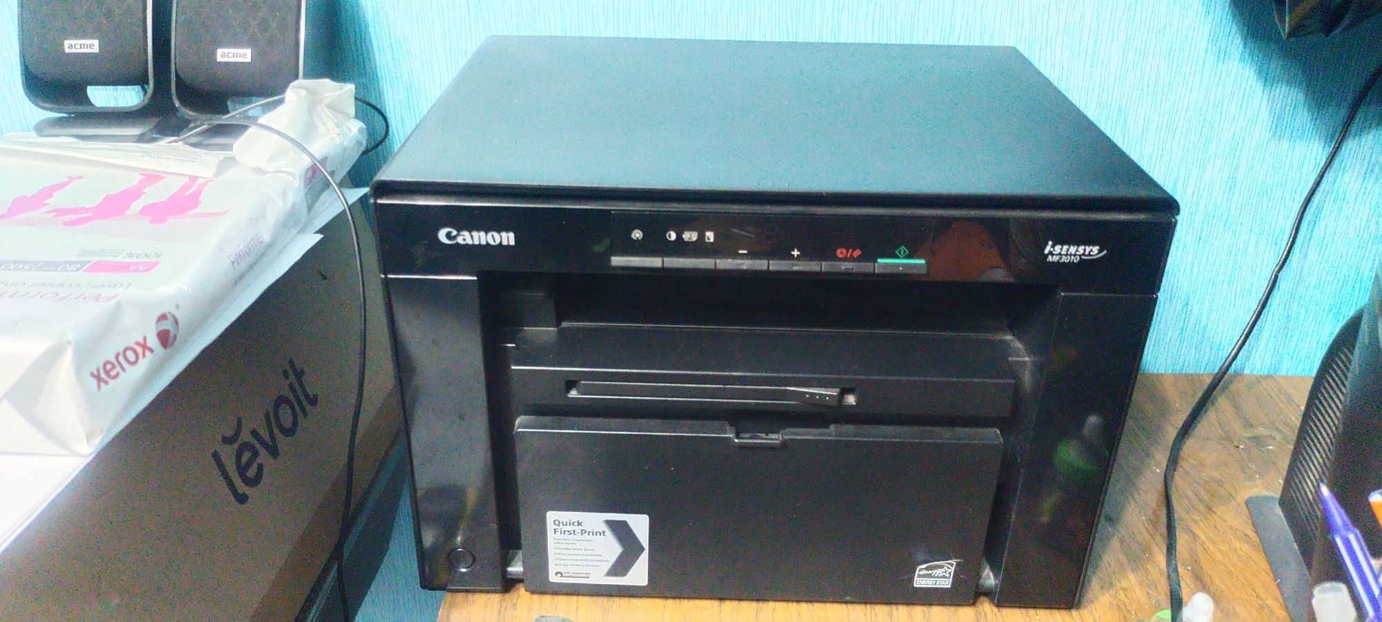Продается принтер 3 в 1 Canon