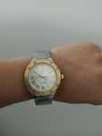 Наручные часы Quartz 8068 - подарок себе или близким