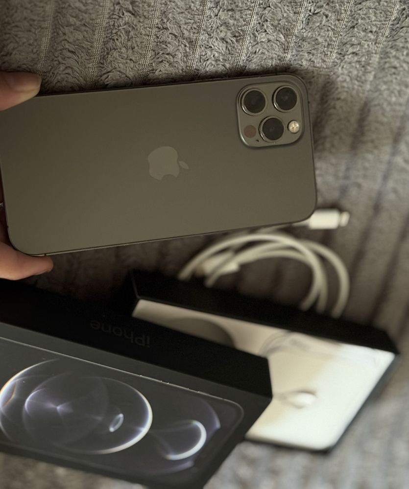 iPhone 12 Pro 256 ГБ