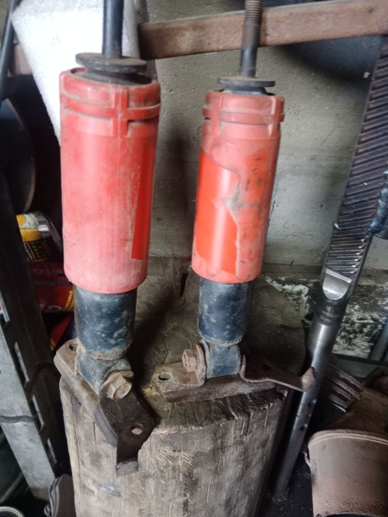Продам запчасти на Приору и Жигули