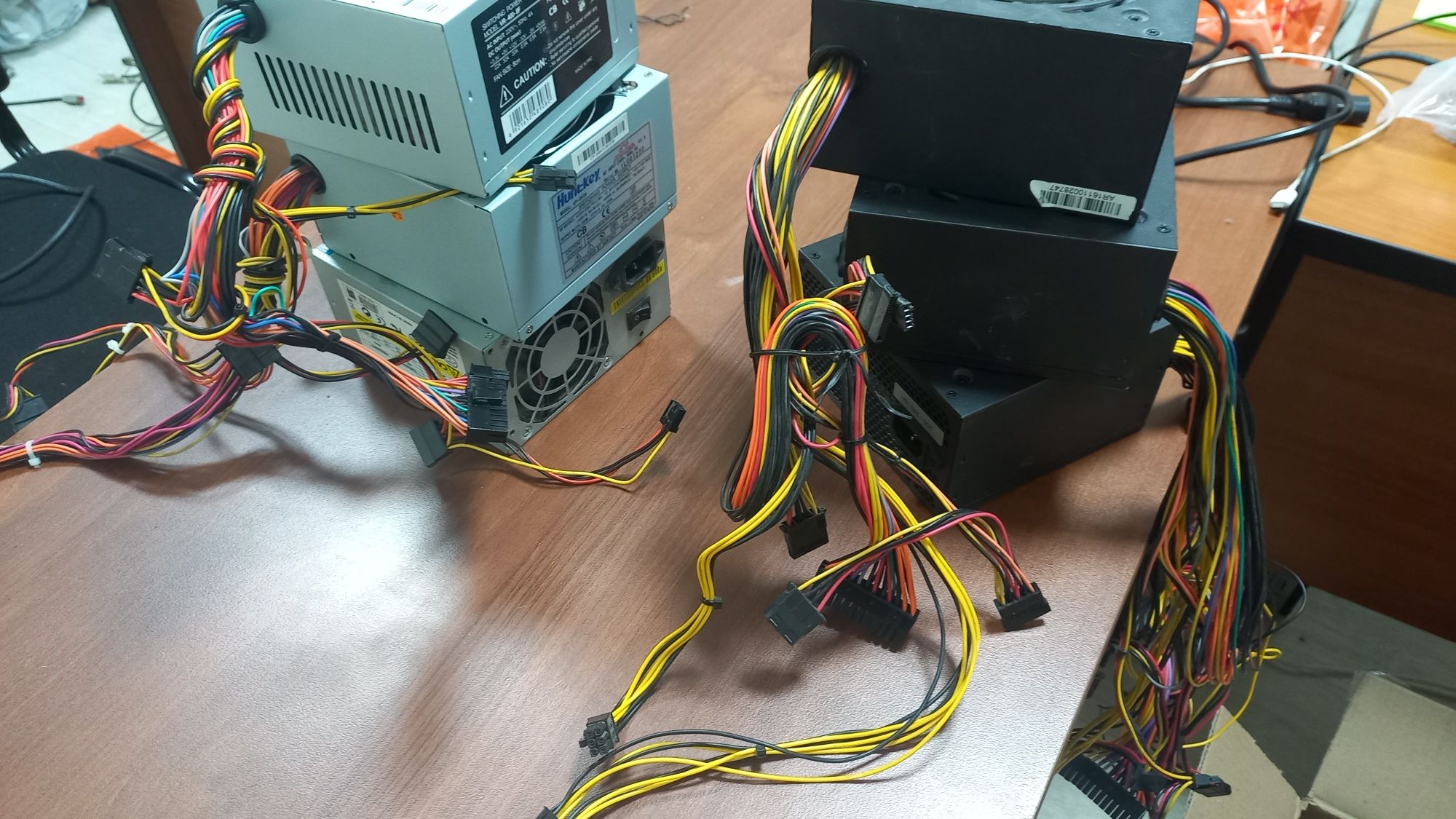 Блок питания, hdd, видеокарты, куллер, оперативная память