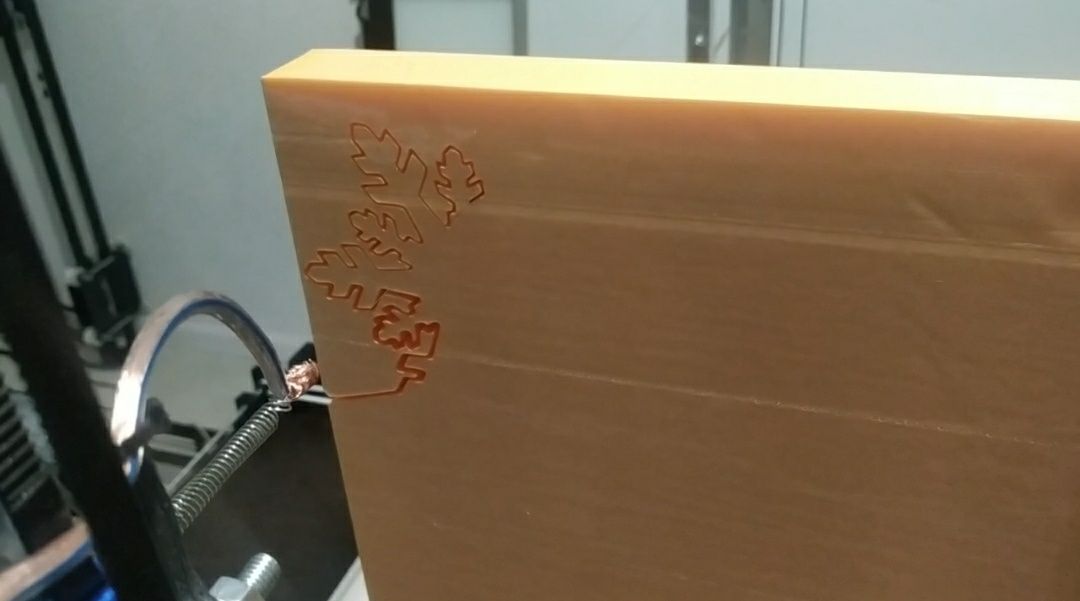 2D станок с ЧПУ для вырезания фигур из пенопласта в рассрочку