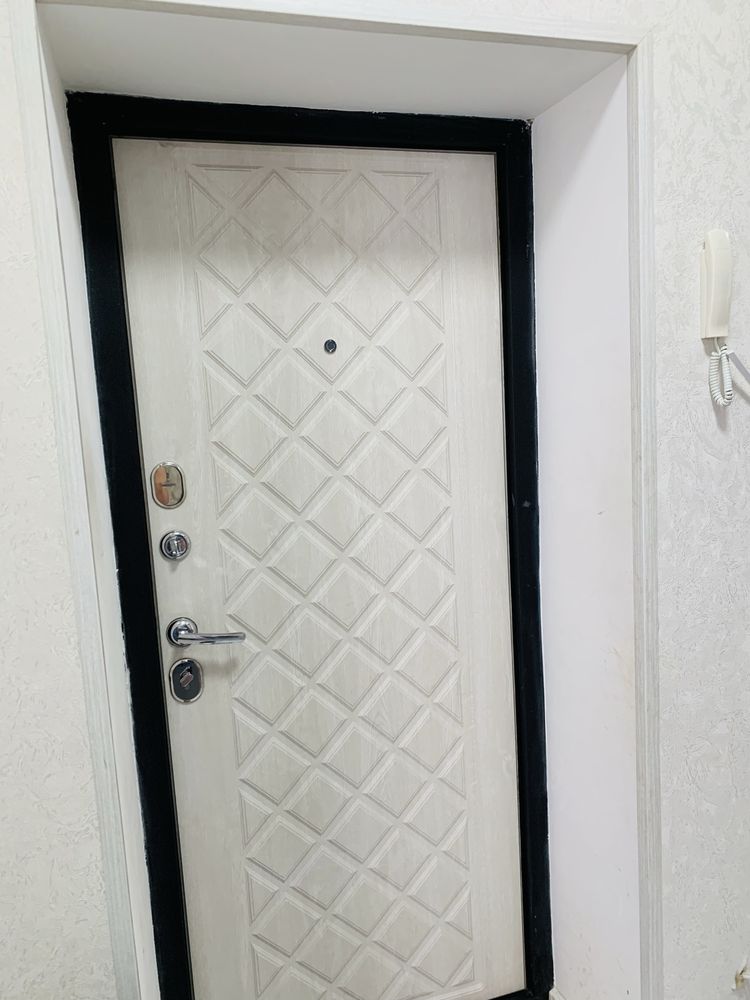 Продам 2 комнатную квартиру