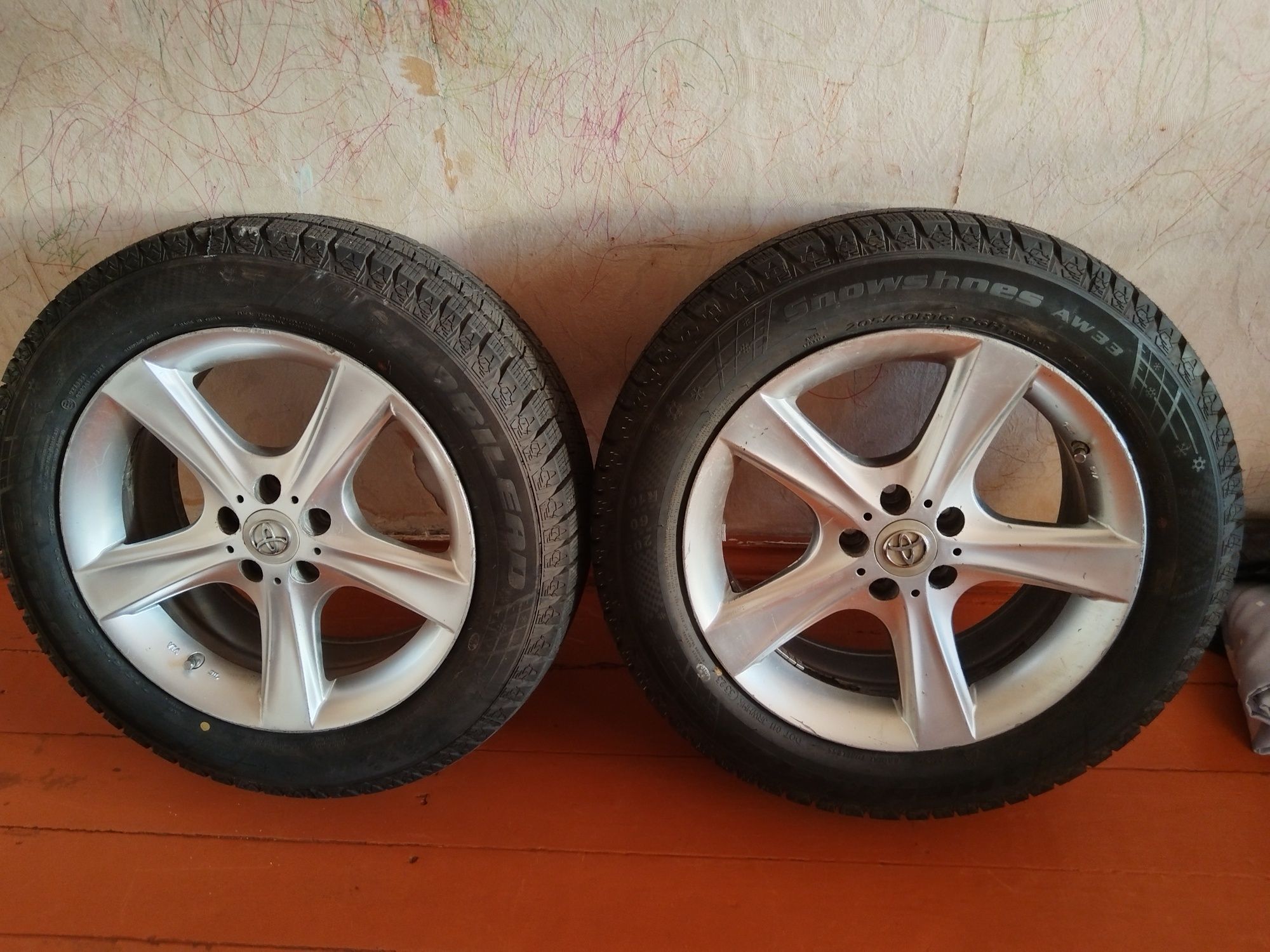 Продам резину 205/60/R16