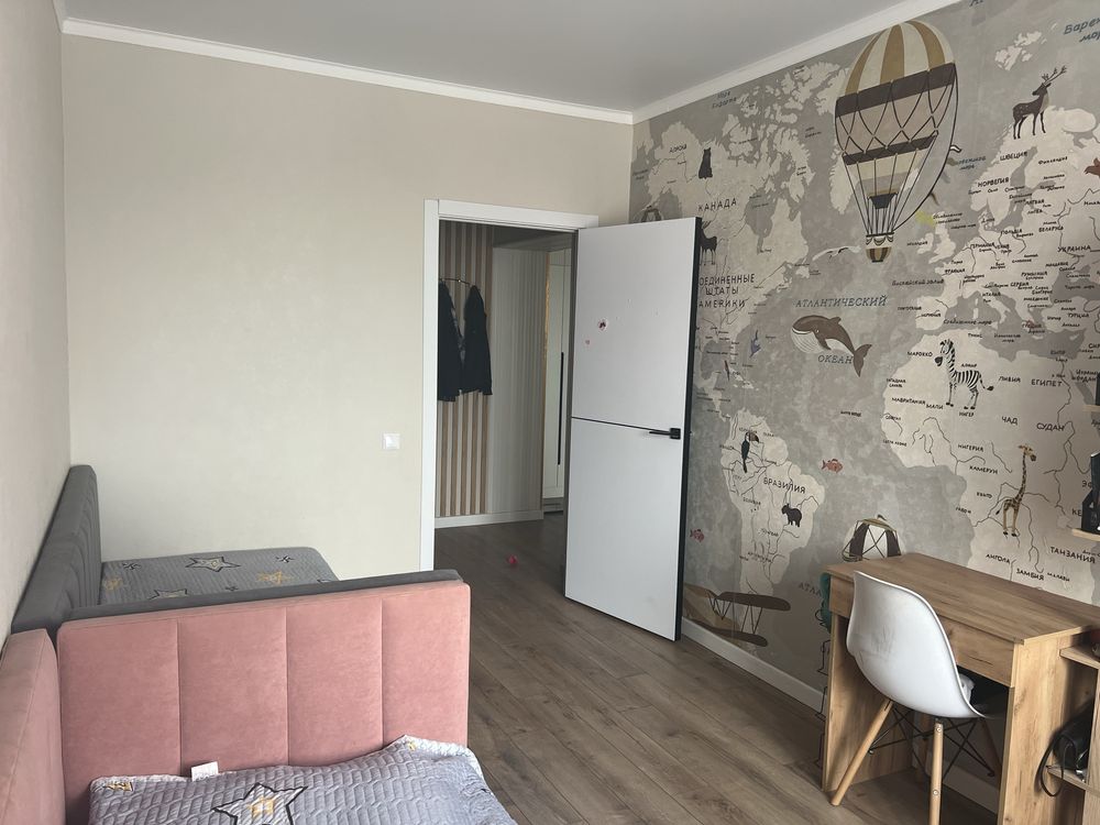 Продам 3 комн.квартиру полностью с мебелью и с техникой